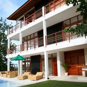 Laelia Private Hotel