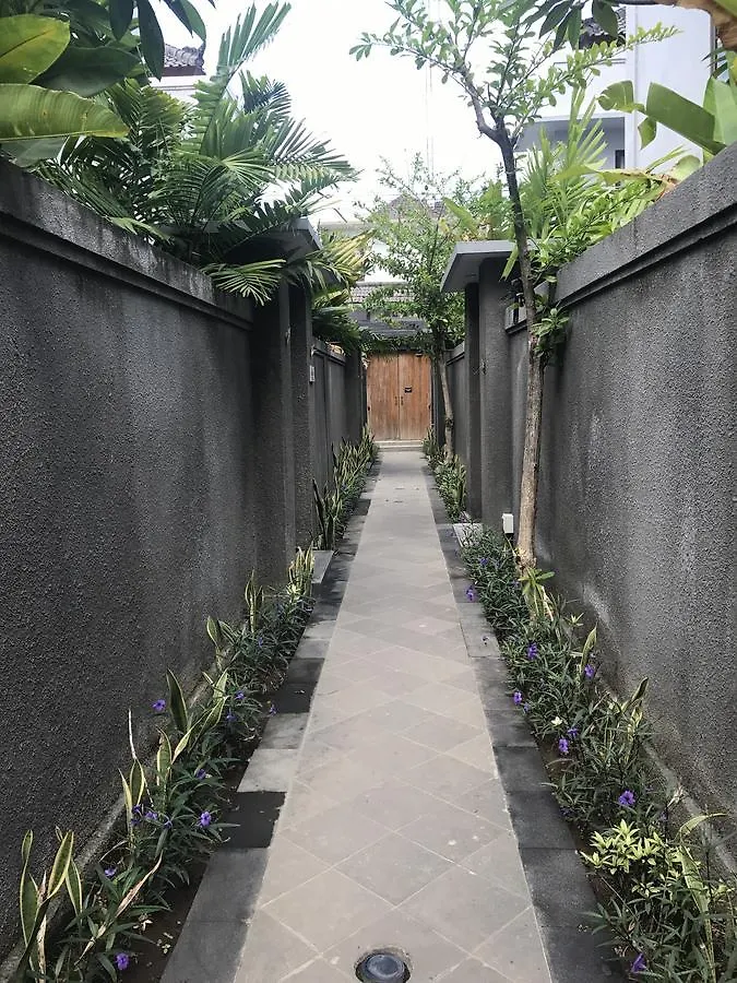 Villa D' Carik Legian Bali