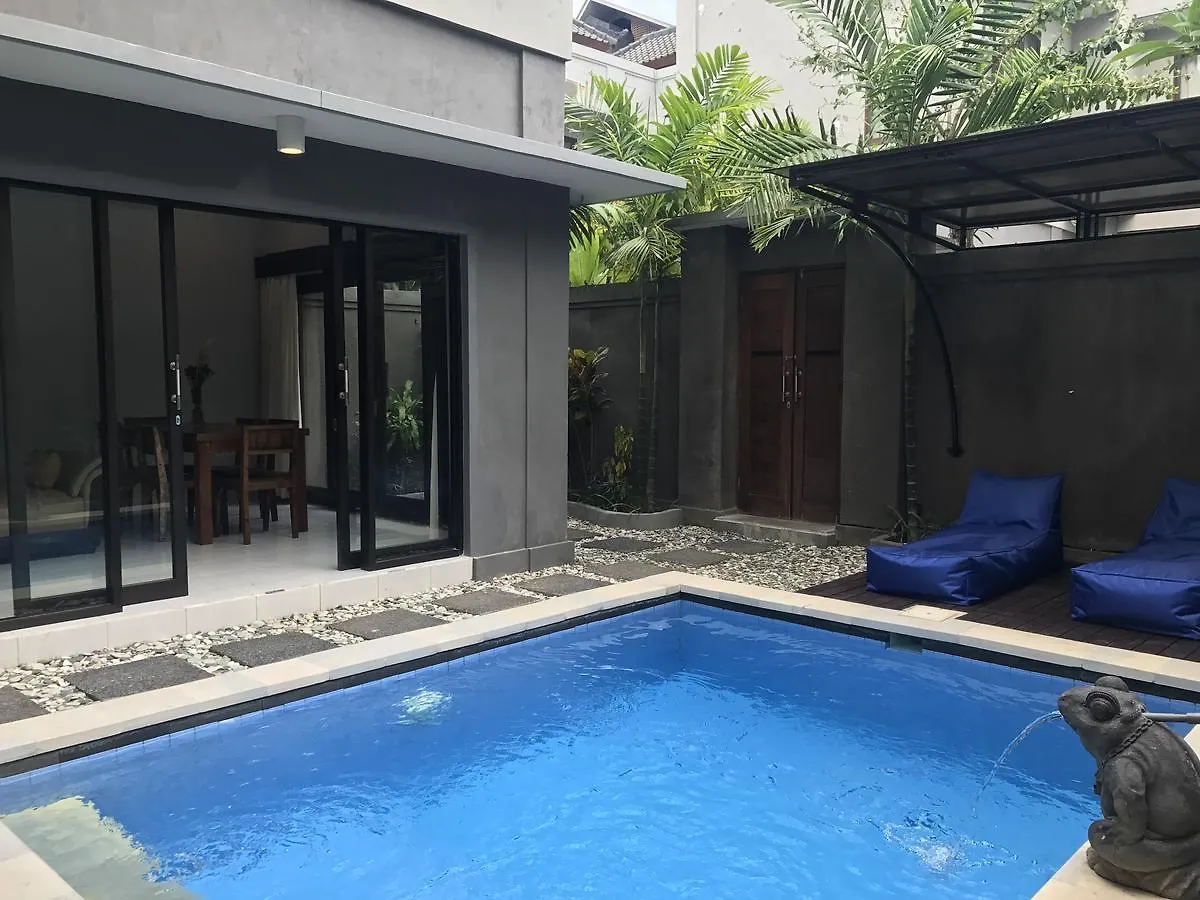 Villa D' Carik Legian Bali