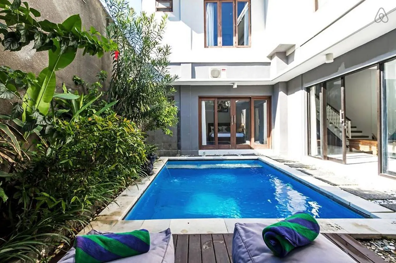 Villa D' Carik Legian Bali